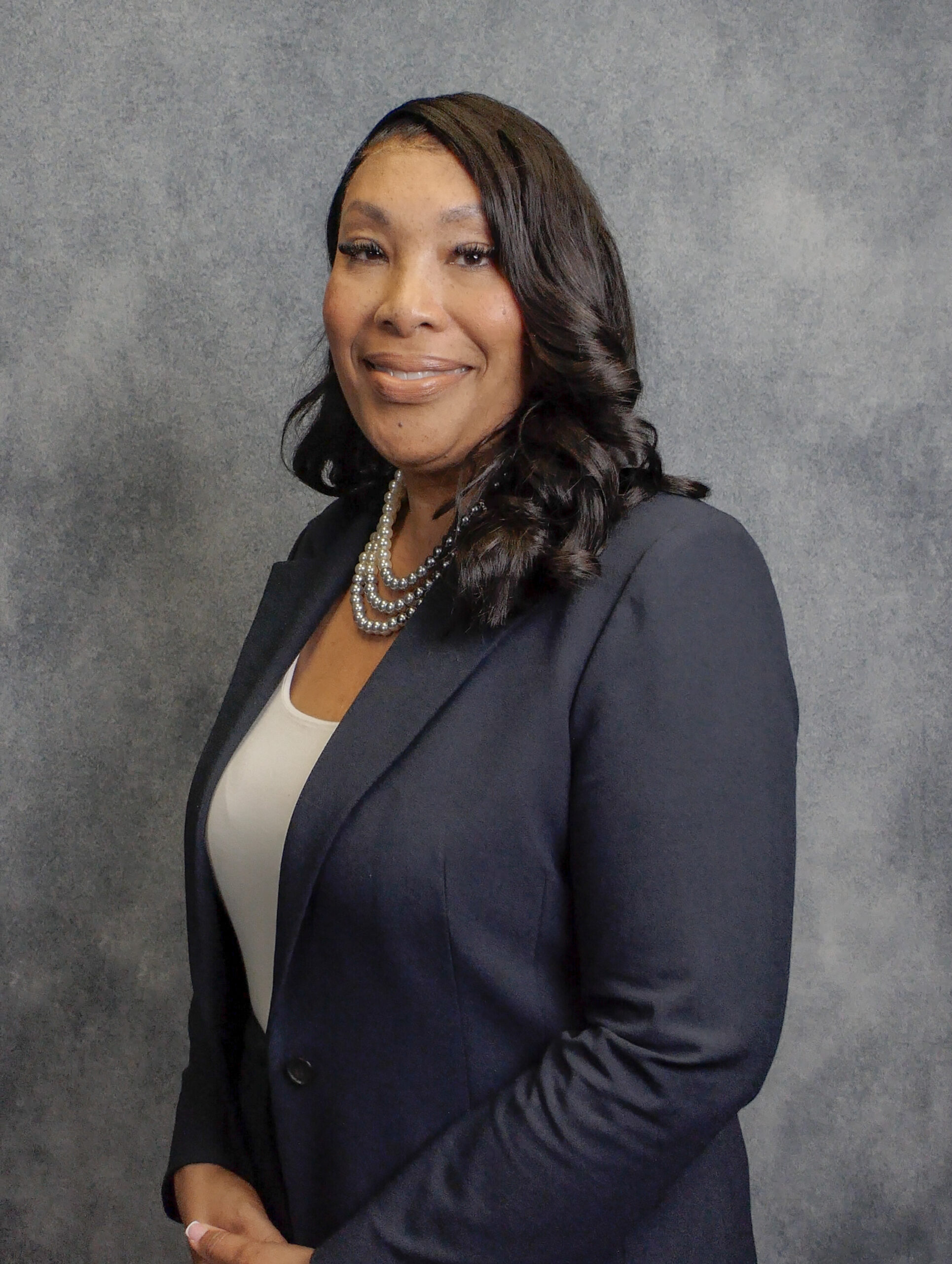 Nikki Smith headshot